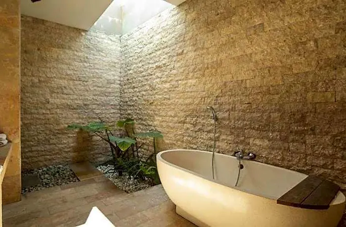 Ubud Lestari Hotel 4*