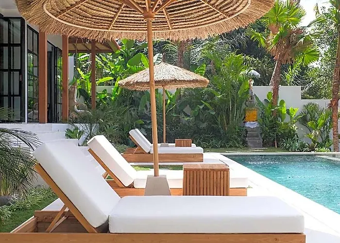 Ubud Lestari 4*